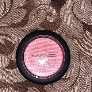 Mac extra dimension blush
